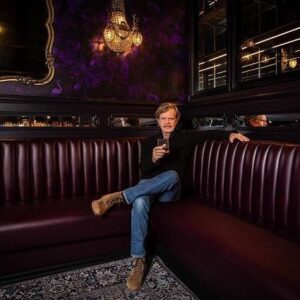 William H. Macy Instagram - I was in New York a few weeks ago doing a gig for Woody Creek Distillers and I sat down with Clay Risen at Ploume to talk about all things Whiskey.  Clay has written a wonderful book about Rye whiskey that I thoroughly enjoyed, especially the history of the spirit.  I was there with all my pals from Woody Creek Distillery and we had a rockin’ time of it.  Saw some plays and had a gas in the big Apple. I was also interviewed by Adam Morganstern for Forbes.com. He later documented my impromptu ukulele performance in Times Square. @woodycreekdistillers @ploumebar @adammorganstern