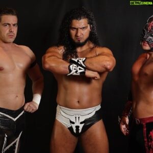 William Muñoz Instagram - You are someone who worked hard to help the company. #AEW and your family of #LFI

We will always be brothers and you are a very successful person so better things are coming for you, I will never forget the help you gave me and you know that 
Al final
INGOBERNABLES POR SIEMPRE
“You know that with me you will always have a brother”