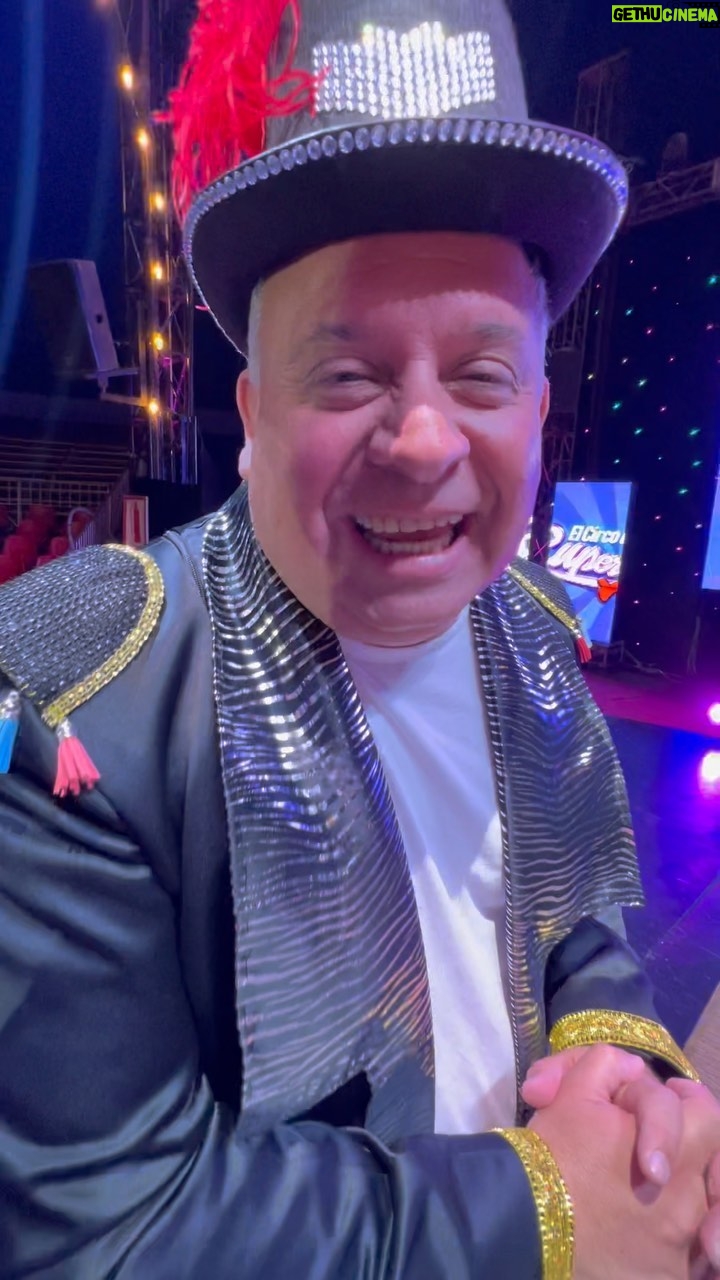 Willy Sabor - 389 Likes - En el mes de la familia circense 🎪 🇨🇱🇨🇱
Nos fuimos al @elgrancircoderuperto 🤩🤩
Este jueves a las 21 horas, un nuevo capítulo junto a nuestro querido amigo @christianhenriquez_oficial
Recuerda suscribirte en nuestro canal oficial. https://youtube.com/@eslahoradetupodcast?si=8CYj4hCM0Axy3opZ
SUSCRÍBETE / COMPARTE / COMENTA