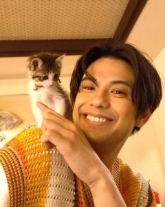 Win Morisaki Instagram - もふもふ
いっぱいいるぞーーー
是非観てね〜^ ^

#もふもふ温泉
#森崎ウィン
#MORISAKIWIN