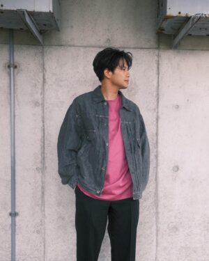 Win Morisaki Instagram - 沖縄旅いよいよ今夜完結です‼︎
水族館で歌うという貴重な経験。
是非‼︎最後まで見届けてください^ ^

Tonight the Okinawa trip is finally completed‼︎
What a wonderful experience of singing in an aquarium.
Please watch it through to the end! 

#空旅をあなたへ
@soratabi_fuji 
#かりゆし水族館
#森崎ウィン
#morisakiwin