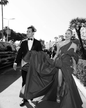 Wincent Weiss Instagram - Merci @lorealparis 
Es war mir eine riesen Ehre, mein erstes Mal bei den Filmfestspielen in Cannes dabei sein zu dürfen. 
#wasfüreinwochenende #dankefüralles #jetztwiederabaufsdorf