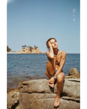 Winona Guyon Instagram - catalan cove 🏖 thanks to @juliapique3 for carefully taking the pictures! and arnau @taoa__96 too (in black and white) 😍