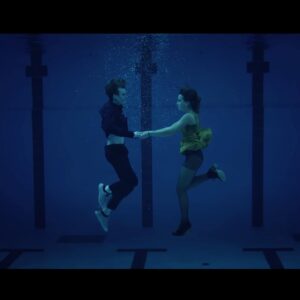 Winona Guyon Instagram - Il y a un an, jour pour jour que tout a commencé. La diffusion de la première épisode de @skamlaserie fr s5. Arthur a rencontré Noée pour la première fois. C’est là où la maturité de la vie a commencé à me faire grandir. Et depuis, j’apprécie autant la vie qui m’offre de multiples chemins...Ce qui m’a façonnée telle que je suis. Message reconnaissant à tous ceux qui m’entourent.♥ ️