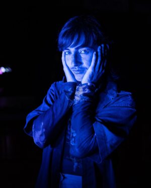 Winona Guyon Instagram - non-binary is beautiful #genderfluid #agender #bigender #genderqueer #nonbinary 📸 @anastasialekontseva thank ♥️