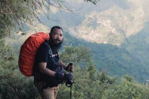 Wira Nagara Instagram - Berdiri di akhir pekan, menapaki sunyi yang terhampar dari tunggu yang terkapar. Berjalan perlahan, menerobos lorong penantian, menuju puncak kesunyian.
.
.
.
#EigerAdventure
#EigerTropicalAdventure
#AdventureToShare
#MulaiJalanLagi
.
📸: @fitrahhs_ // #gunungmuria #puncakabiyoso #rahtawu #kudus #jateng #Indonesia
