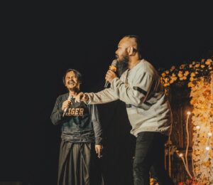 Wira Nagara Instagram - Atas waktu yang dibagi, tawa yang tersaji, dan meriah yang menaungi; Terima kasih telah hadir dalam hajatan SUN 6 @standupindo_pwt kemarin malam teman-teman! 🌿
.
Semoga membahagiakan, maaf bila ada salah dan kekurangan, sampai jumpa lagi di tawa yang lebih mengagumkan! Thir! 🔥