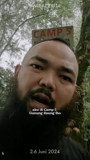 Wira Nagara Instagram - Lewat sajak yang mengakar, ke hatimu aku tak gentar. Episode dua Meraung di Raung sudah rilis..