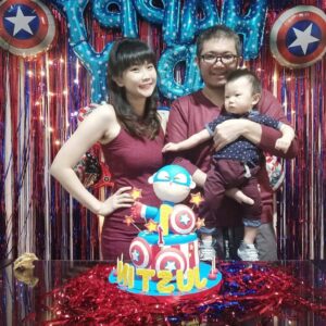 Wiwiek Michiko Instagram - You have brought so much joy into our lives...
My little dear one....
Happy birthday 💋🎊🎉
Wishing you another year of
Great luck, health, wealth 
and stay happy 😃