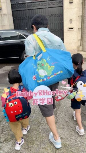 Wong Cho-lam Instagram - 神獸歸位！慌亂的一早，有點開心，也有點不捨～ @therivergirl