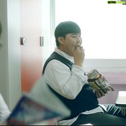 Woo Min-kyu - 23.7K Likes - 나의 첫 로맨스,,,
좋은 사람들과 함께한
“카메라 옵스큐라”
안재홍 GOOD BYE💛