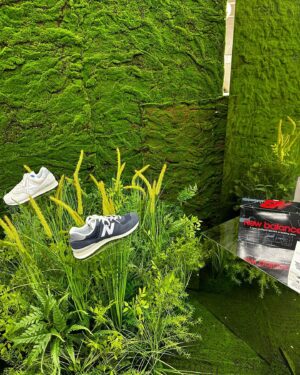 Woo Min-kyu Instagram - 뉴발란스 팝업 스토어에 다녀왔습니둥💕

#newbalance574  #뉴발란스574 #뉴발란스 #nb574
