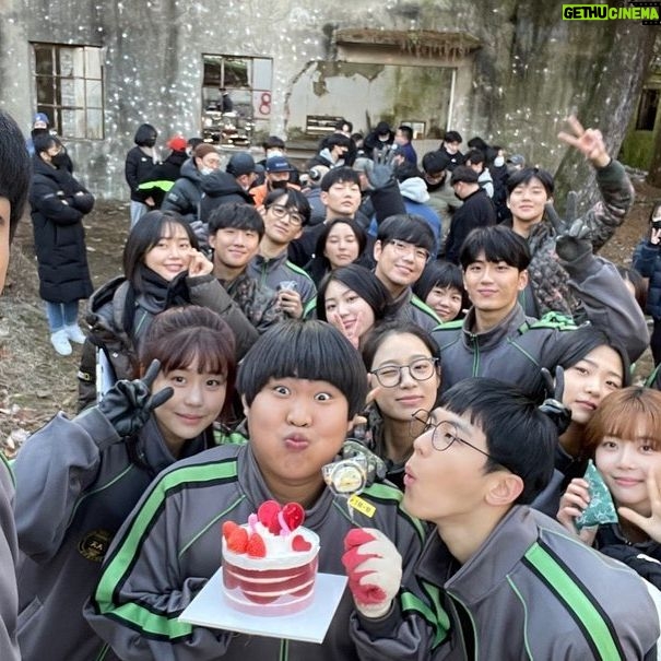 Woo Min-kyu - 68.9K Likes - 사랑해요 여러분❤️