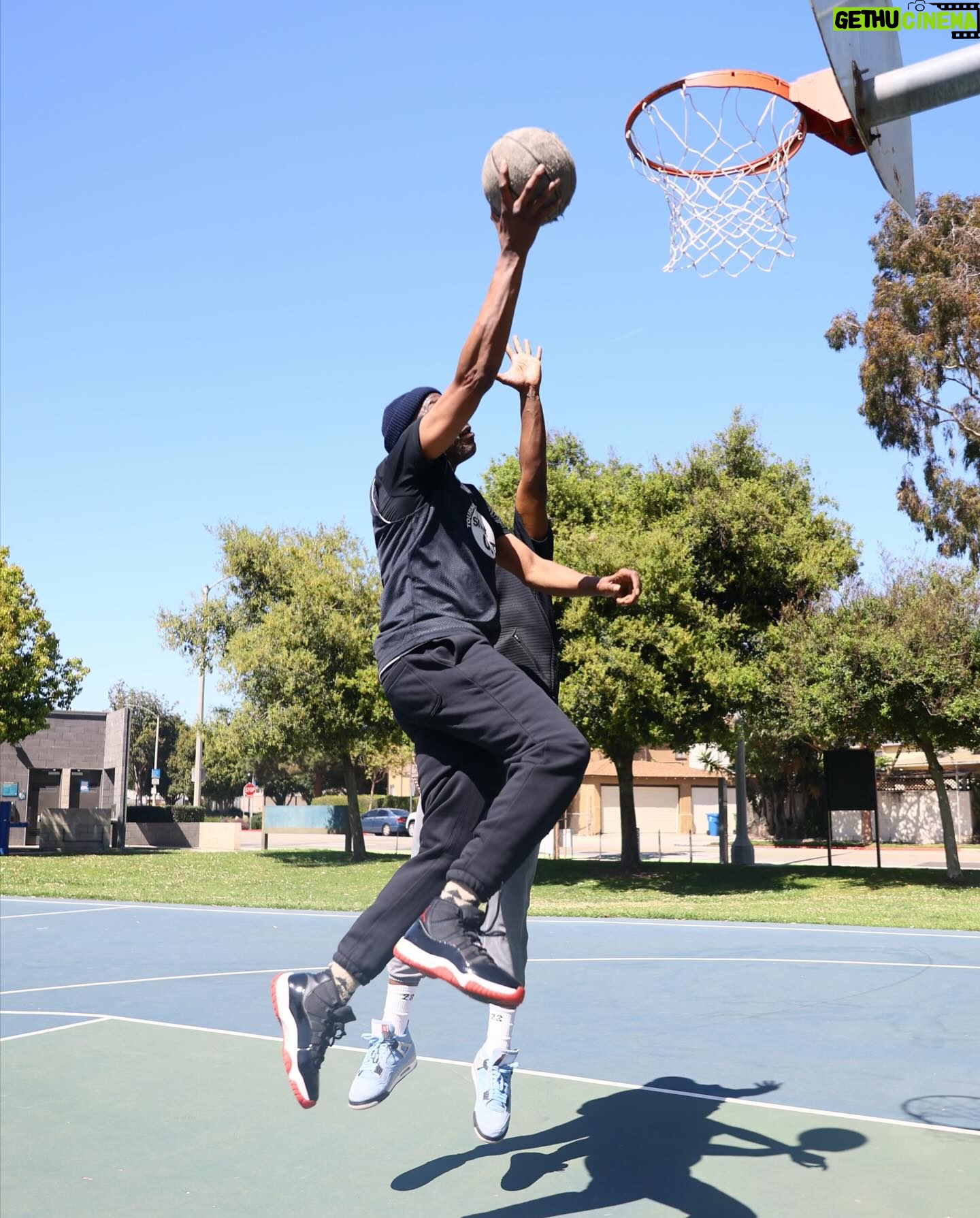 Wood Harris - 123.7K Likes - Wood Harris is an acting legend, and we don’t talk about it enough.🙌🏾👏🏾👏🏾 One of my favorites was Avon Barksdale (The Wire) & Motaw (Above The Rim).. To teach the Art of Shooting to living legends is a dream come true. Never would have thought a jump shot would take me this far. @noblewood -Stay locked in! #LethalShooter