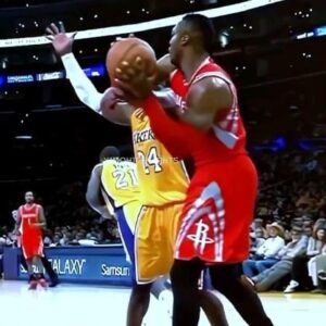 Wood Harris Instagram - Most people don't get to dunk on giants. I have. And I was like 14 taking off from the dotted. Until I tore my Achilles tendon, I could fly. 
I'm getting my wings back now. I'm getting back on the court heavy...
It's going to be crazy. 
RIP the great Kobe Bean. The Motivator. The Black Mamba. 
Slim Noble 7