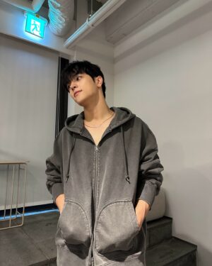 Woojin Instagram - [#우진] 🩶