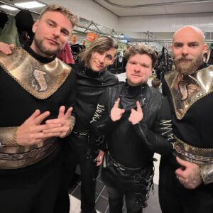 Wouter Janssen Instagram - Rate our new single “Legends” we just premiered at @Qlimax from 9.9 to 10 🔥 @subzeroproject @showtek