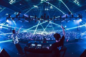 Wouter Janssen Instagram - @showtek premiered their forthcoming Hardstyle album 𝟑𝟔𝟎 𝐛𝐥𝐮𝐞 at their sold out show at the Sydney Showgrounds 🇦🇺 This event marks @showtek’s third solo event in Australia and puts a crown on their work. With almost 10,000 Australian partygoers, the legendary duo took their new and old fans on a musical journey performing for almost 2,5 hours. Supported by @adrenalizedj, @subzeroproject and @dsturbnl, the night goes down in the books as one of @eventshsu’s most memorable events. 

The Showtek brothers have announced more exclusive hardstyle events in 2024 where they will promote their new album, coming on June 20th 💙

𝐒𝐡𝐨𝐰𝐭𝐞𝐤’𝐬 𝐄𝐱𝐜𝐥𝐮𝐬𝐢𝐯𝐞 𝟑𝟔𝟎 𝐖𝐨𝐫𝐥𝐝 𝐓𝐨𝐮𝐫 𝐃𝐚𝐭𝐞𝐬
June 8 Sydney, Showgrounds AUS
June 28 Defqon.1, Biddinghuizen NL
July 5 Hollywood Palladium, Los Angeles USA
July 20 Parookaville, Germany DE
August 24 Hard Sound Festival, SW
October 19 AMF, Amsterdam NL