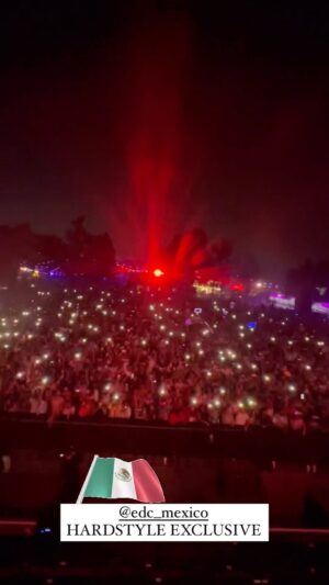Wouter Janssen Instagram - Gracias EDC MEXICO, te amamos mucho!

Viva Mexico, Viva EDC, Viva el Hardstyle. Puta Madre!!! 🇲🇽🇲🇽 #edcmexico #edc #hardstyle @edc_mexico