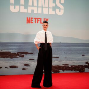 Xosé A. Touriñán Instagram - PREMIER CLANES

Enlace galería fotográfica para descarga 📸👇🏼
https://premier-clanes.amoraphoto.com

@netflixes @vacafilms_productora 

#clanes #clanesnetflix #netflixseries #vacafilms #premier #actores #actrices