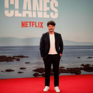 Xosé A. Touriñán Instagram - PREMIER CLANES

Enlace galería fotográfica para descarga 📸👇🏼
https://premier-clanes.amoraphoto.com

@netflixes @vacafilms_productora 

#clanes #clanesnetflix #netflixseries #vacafilms #premier #actores #actrices