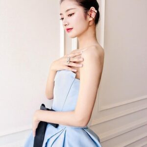Xu Ruohan Instagram - 