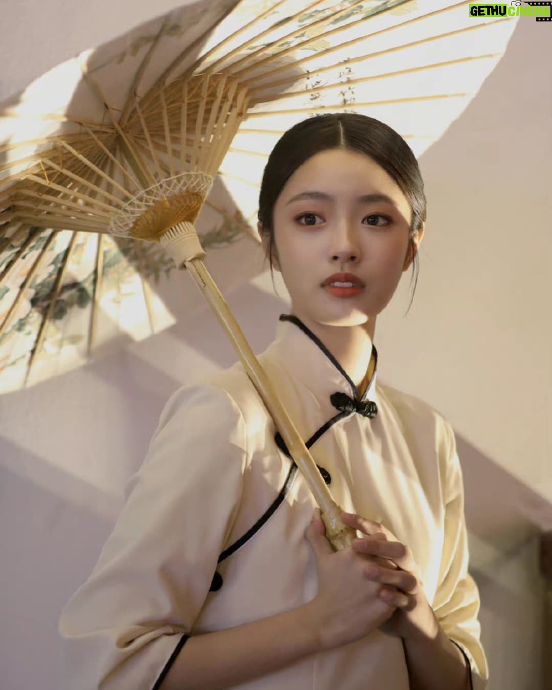 Xu Ruohan - 3.9K Likes -
