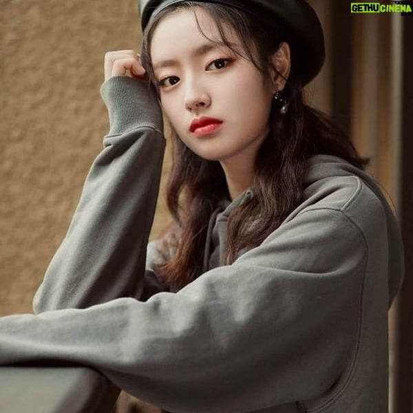 Xu Ruohan - 4.2K Likes -
