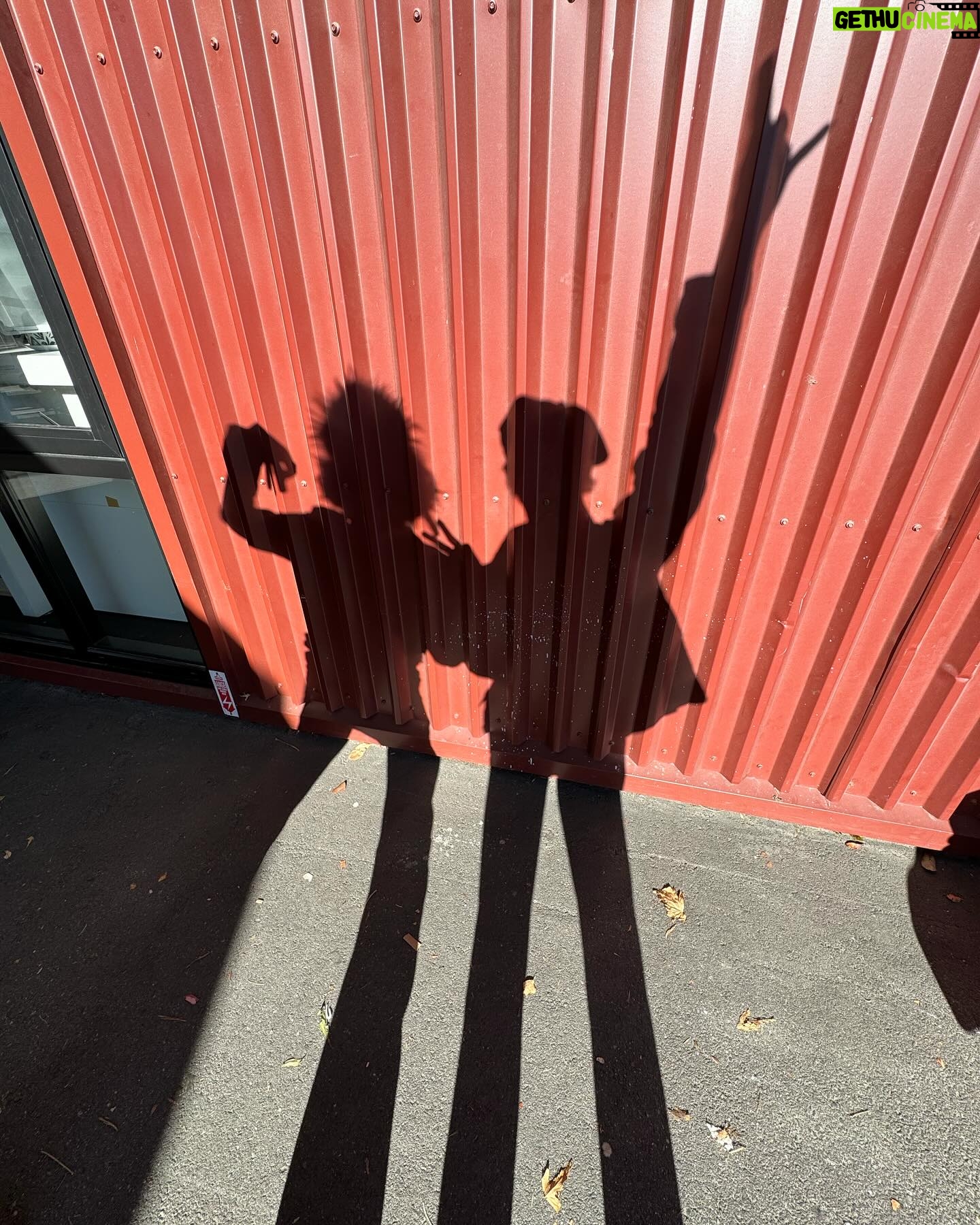 YELLOW - 8.5K Likes - Kia Ora! 這陣子去紐西蘭出了一趟非常嚴重的秘密任務,身心靈跟體重都澎湃了不少,日後會再慢慢分享。在那之前,首先要感謝紐西蘭航空從啟程就讓人心安的服務,還有精心準備的專屬名字小枕頭,由於餐點實在太美味,不小心就當吧費,落地又再增2公斤,平安,愉悅!
另外在紐西蘭我們不說goodbye,會說ma te wa 意思是see you in the future🇳🇿
#WhatATrip
#紐西蘭航空台北直飛
@airnz