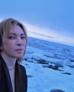 YOSHIKI Instagram - I love the beauty of nature. 自然て美しい。

Yoshiki

#driftice #流氷 #yoshiki 
Photo by #奈良美智 #yoshitomonara
