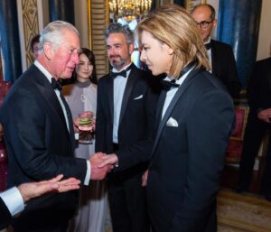 YOSHIKI Instagram - Now King., “It was an honour to meet your Royal Highness Prince Charles at #BuckinghamPalace in #London. #PrinceCharles #チャールズ皇太子”