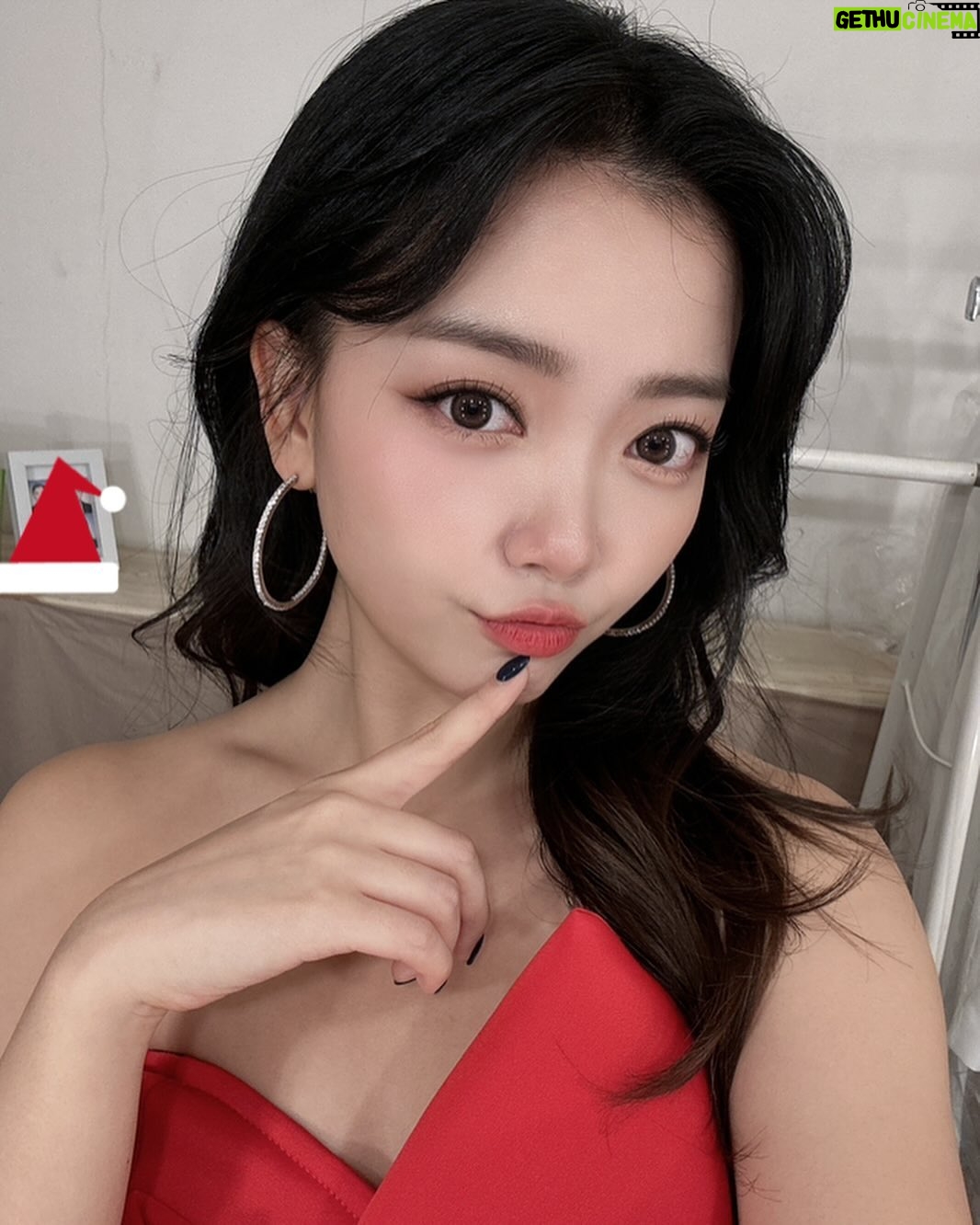 YOYOMI - 1.6K Likes - #MBN #현역가왕 #요요미 #💗🥰
❤️현역가왕 투표방법❤️
1.네이버 앱/NOW 앱 접속
(스마트폰에서 네이버 앱 또는 NOW 앱에 접속하세요)
2.현역가왕을 검색하신 후 LIVE 화면을 눌러주세요.
3.실시간 채팅화면의 모래시계 버튼을 눌러주세요.
4.응원하는 현역 7팀을 선택해 투표해주세요.
5.ID 당 하루 한 번 투표가 가능합니다.
감사합니당~~😆💗
팬 여러분들 모두 ❤️머겅~~~~