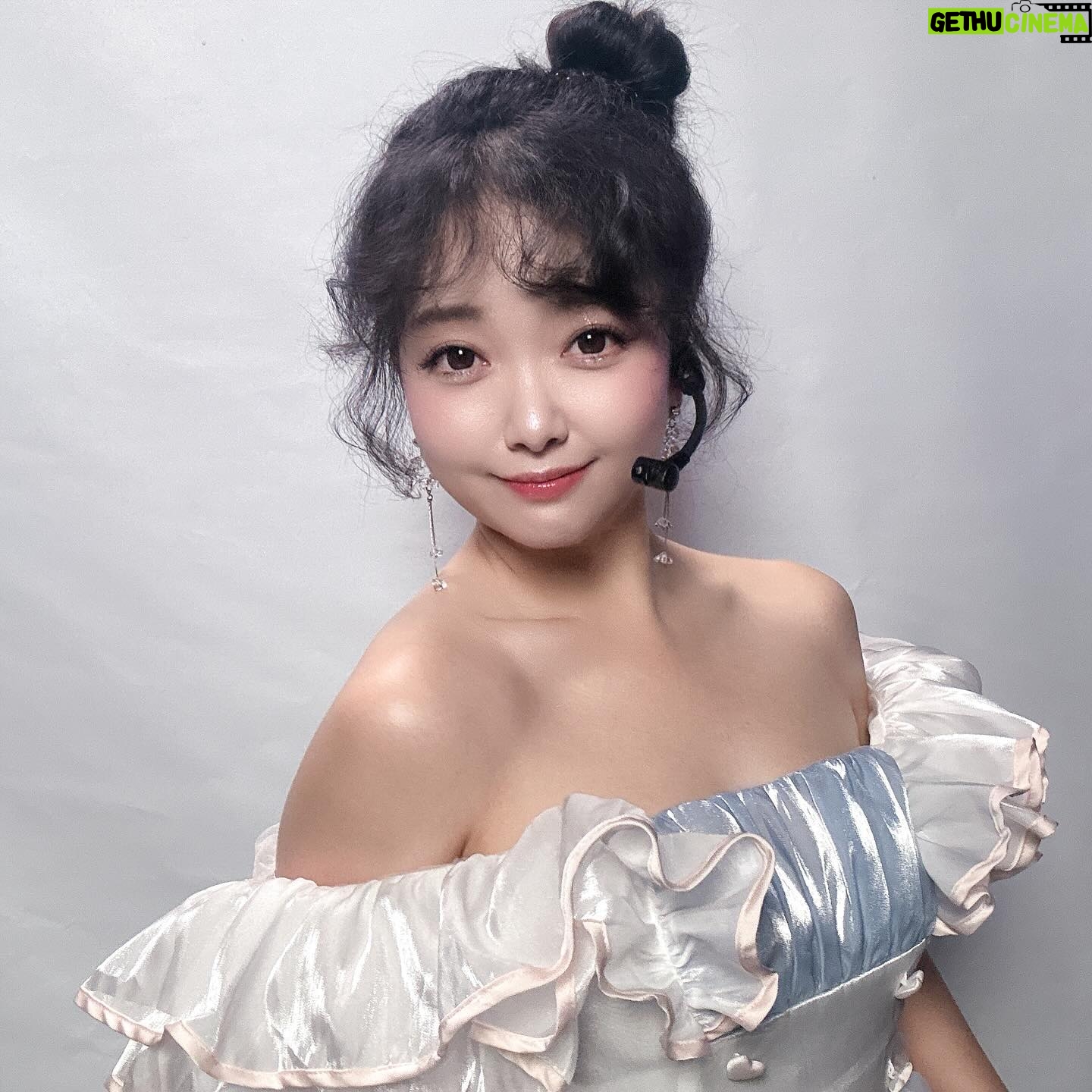 YOYOMI - 1.8K Likes - 여러분~점심 먹어또요~?💕