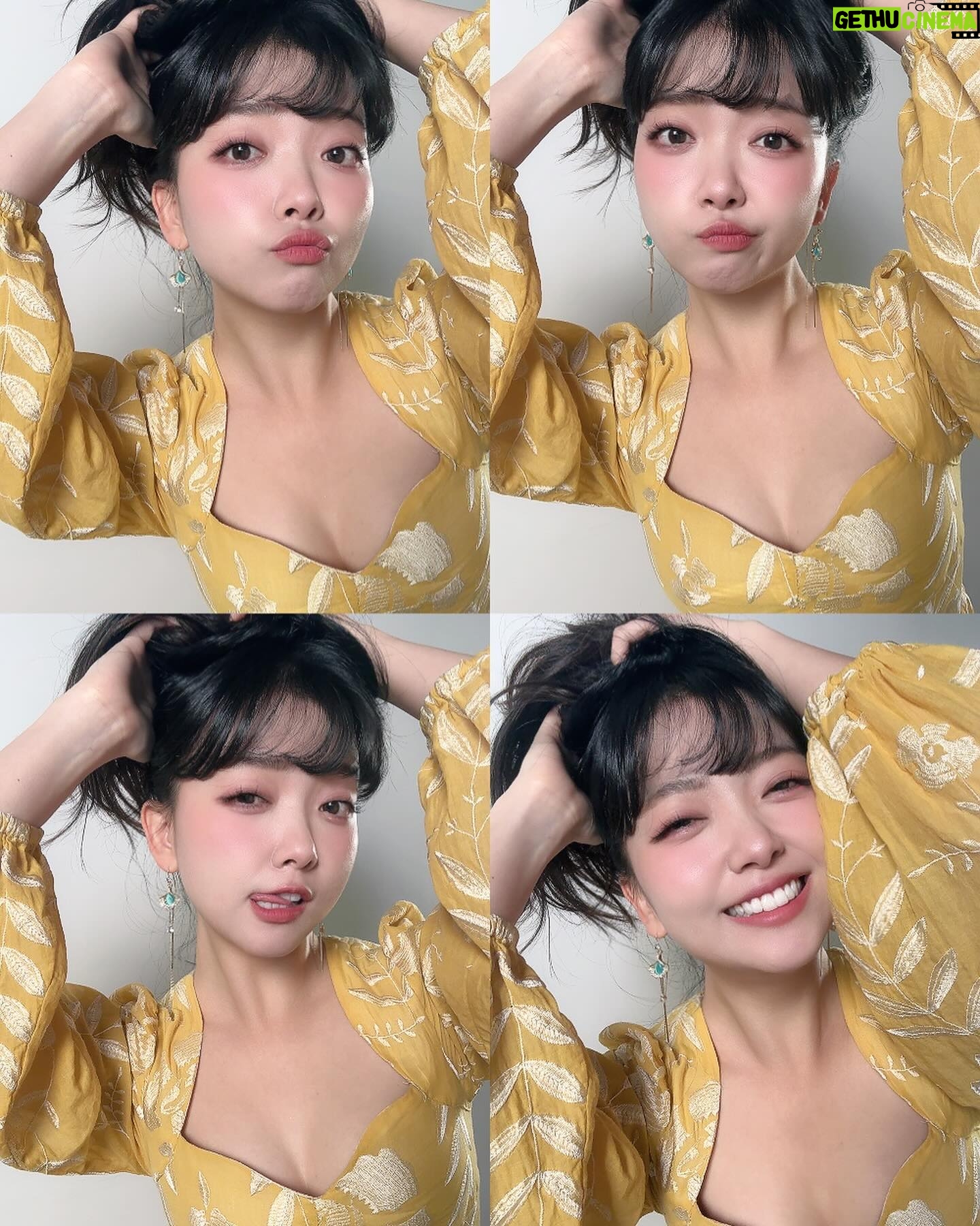YOYOMI - 2.4K Likes - 몇번째가 제일 좋아욤~?