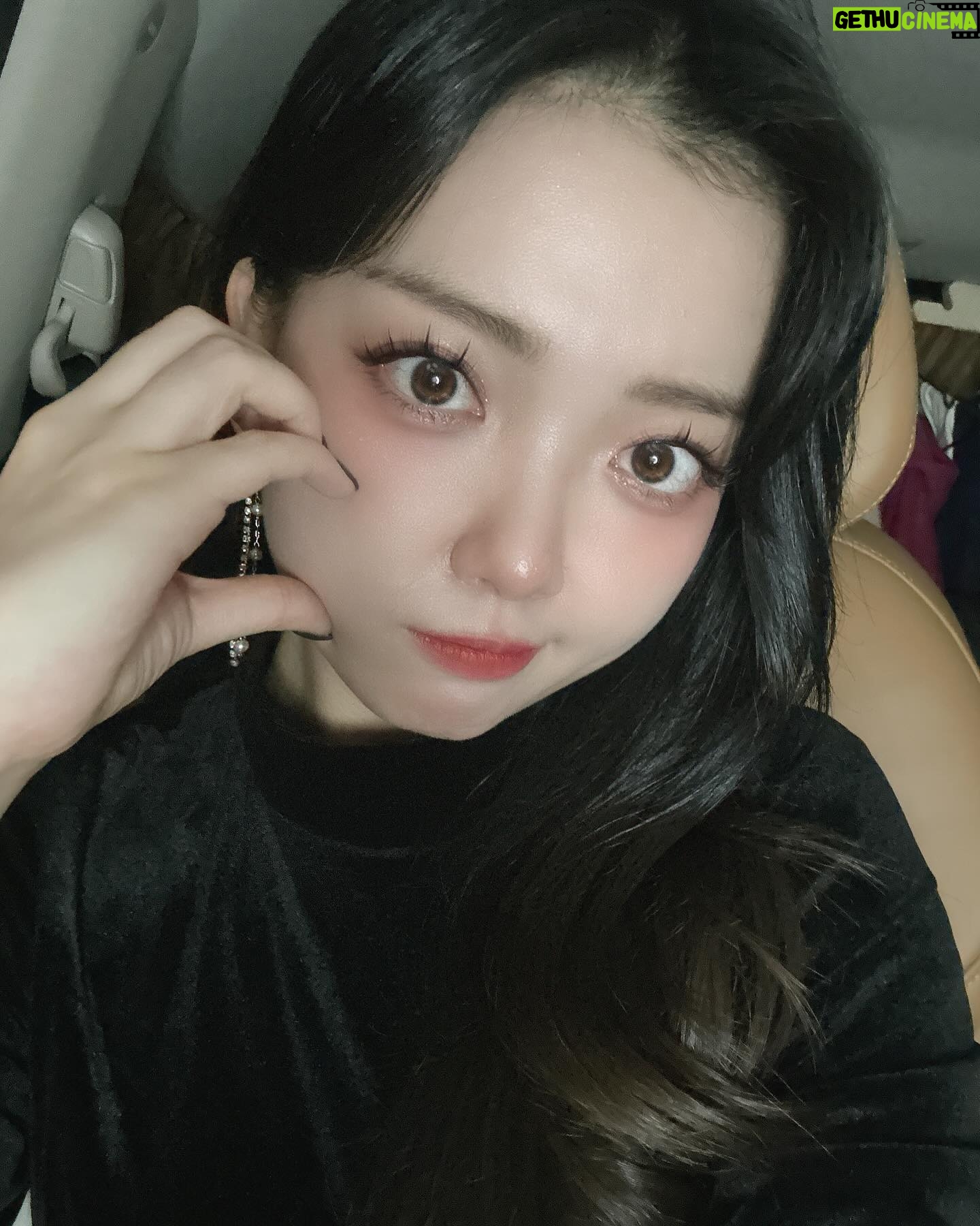 YOYOMI - 1.7K Likes - 오늘 밤은 10시!!!
mbn현역가왕~~~~뿌뿌~~💕🎶
과연 어떤 일들이 펼쳐질지…😁
흥미진진하댜~~!!💋