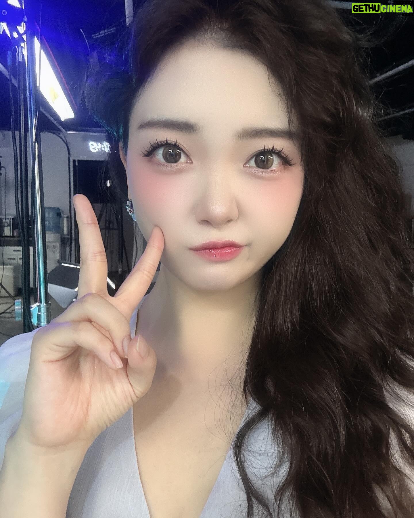 YOYOMI - 1.6K Likes - 오늘도 쀼~💕