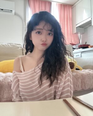 YOYOMI Instagram - 🌷
