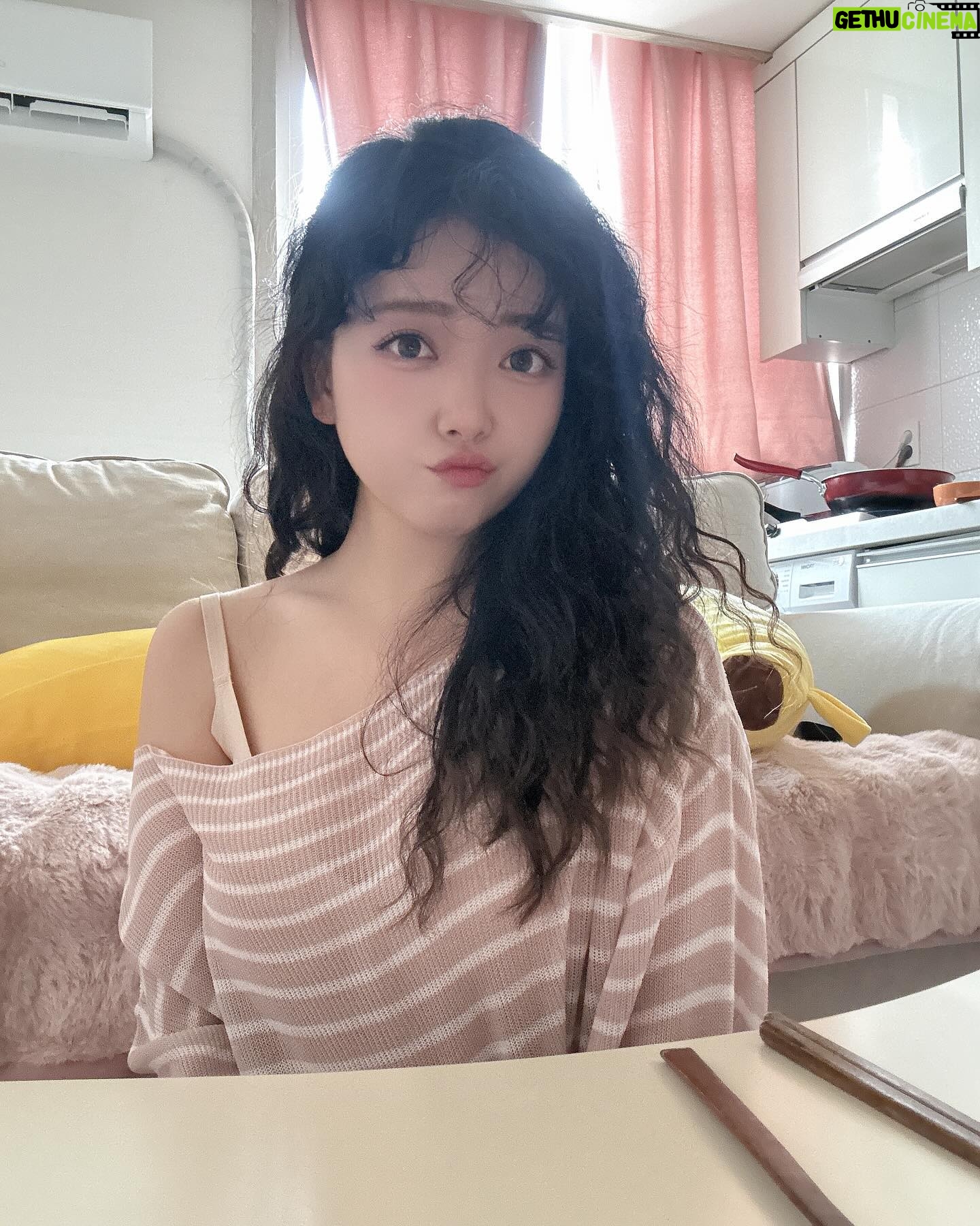YOYOMI - 2K Likes - 🌷
