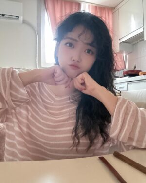 YOYOMI Instagram - 🌷