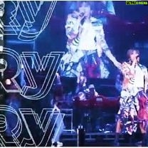 YU-KI - 3 Likes - 投稿に音楽が反映されないのはなんでかなあ?
TRy the FutureのMVが
明日3月22日(金) 21時に
TRFのオフシャルYouTubeチャンネルで
公開になりました📹
引き続き
今夜23日(土) 21時には期間限定で
Zepp HanedaTRF 30th Anniversary Live『THANXXX!!! Live & Party 2023〜』の
冒頭9分44秒の映像が
プレミア公開になります
文章内容間違えちゃってごめんなさい
#昨日リリース
#TRytheFuture
#TRFYU-KI