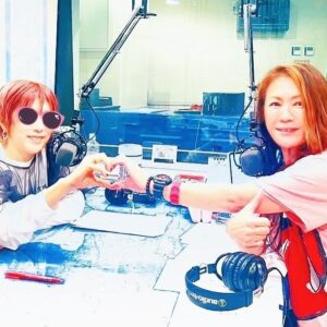 YU-KI Instagram - BayFM「大黒摩季Your Playlist」の収録に
行ってきました🎵

レアな話題に盛り上がり
急遽２週連続出演させて
いただくことになりました😳
摩季ちゃんとのトークは楽しい

放送日： 
5月2日(木)24:00〜24:27 
5月9日(木)24:00〜24:27 

関東圏以外の皆さんはradikoで〜

https://program.bayfm.co.jp/0096/page/2/

またRock ver.動画ポストしますね

#大黒摩季Your Playlist
#BayFM
#radioshow
#TRFYU_KI
#この名前表記はどう？
#ハイフンは色付くので表示されてるものと思っていたが😢
#反映されないよんとファンの方に教えてもらった😊
#名前は間違えられたくないよね😢