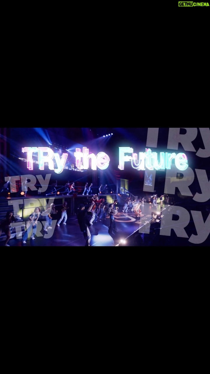 YU-KI - 3 Likes - 『TRF30thAnniversary Live at 日本武道館』
amazon Prime Videoにて
昨日から独占見放題配信が始まりました
昨日UPしたトピックのコメントを読ませてもらっていましたが
ポジティブに感じてる方が多くて嬉しいし
心から楽しんでくれてる
ファンの皆さんのキラキラな
表情が最高です!✨✨
仮編集の時点で驚いたのが
バラードのブロック
うちのバラードは結構繊細さが伴うし
色々なことをコントロールしながらになるので
目を閉じることが多くなってくるんですが
(あともらい泣き注意対策)
涙しながら聴いてくださってる方が多かったのが
自分ではかなり驚きでした😳
号泣に近い方もいらっしゃいました😭
あのお姉さん達『クライマックスで私抜かれてるわ!』って気づいてもらえたかしら笑
皆さんTRFとご自分の歴史を重ねながら
聴いてくださってるんだろうなあと
ありがたく思います☺️
今後もコツコツがんばります☺️
Prime Videoはコチラ↓↓↓
http://amzn.to/3U7HSoS
あ、ココは窓口ではないので
強めのご要望はお控えいただくよう
ご協力ください〜
InstagramのAIの判断により反映されなくなります
#TRFYU_KI
#TRF30th武道館ライブ
#amazonprimevideo配信中
#宣伝のお手伝いもよろしくお願いします🫡