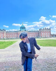 YUKI Most Liked Photos and Posts