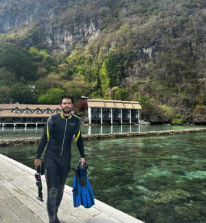 Yair Rodríguez Instagram - Filipinas 🇵🇭 finalmente saqué mi licencia de buceo (PADI)