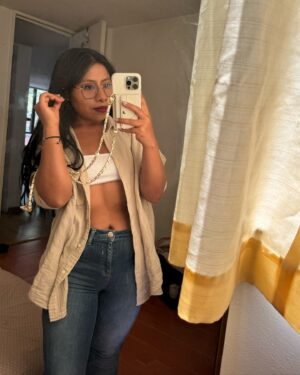 Yalitza Aparicio Instagram - Sombras nada más 😍🥰