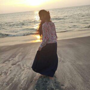 Yami Sona Instagram - Every sunset brings the promise of a new down.