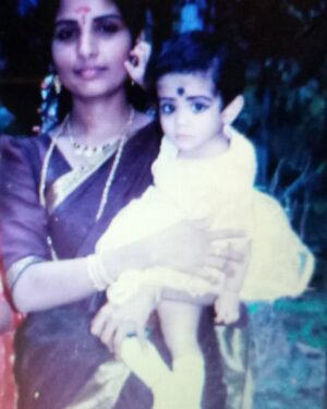 Yami Sona Instagram - Me and my mom😍😊