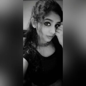 Yami Sona Instagram - #womensupportingwomen #challengeaccepted @reshma.v.i.j.a.y.a.n