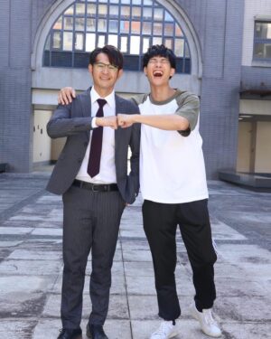 Yan-Ze Lu Instagram - 天道殺青了！
我從去年五月開始，參與了接近一年的拍攝時間，過程有歡笑、有淚水、有辛苦，但更多的是跟大家一起奮鬥凝聚的美好感情。
真心喜歡五小福的互相扶持、眾多前輩的關懷、還有面對劇情的喜怒哀樂。
每次拍八點檔都學到了很多，謝謝天道、謝謝三立、謝謝製作單位魔力時代。
然後謝謝羅智瀚，祝福智瀚去美國療情傷能一切安好，你真的太衰了🤣
我們都會在受傷中長大，變得更加強壯。

@dramasettvtw 
@magicpower_media