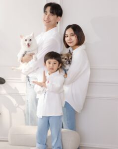 Actor Yan-Ze Lu HD Instagram Photos and Wallpapers July 2024